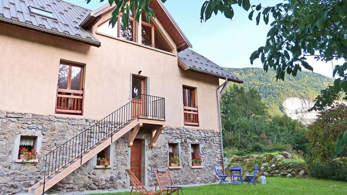 Le Chat Perche - Appartements 3 Etoiles Spacieux Et Chaleureux A Allemond Dış mekan fotoğraf